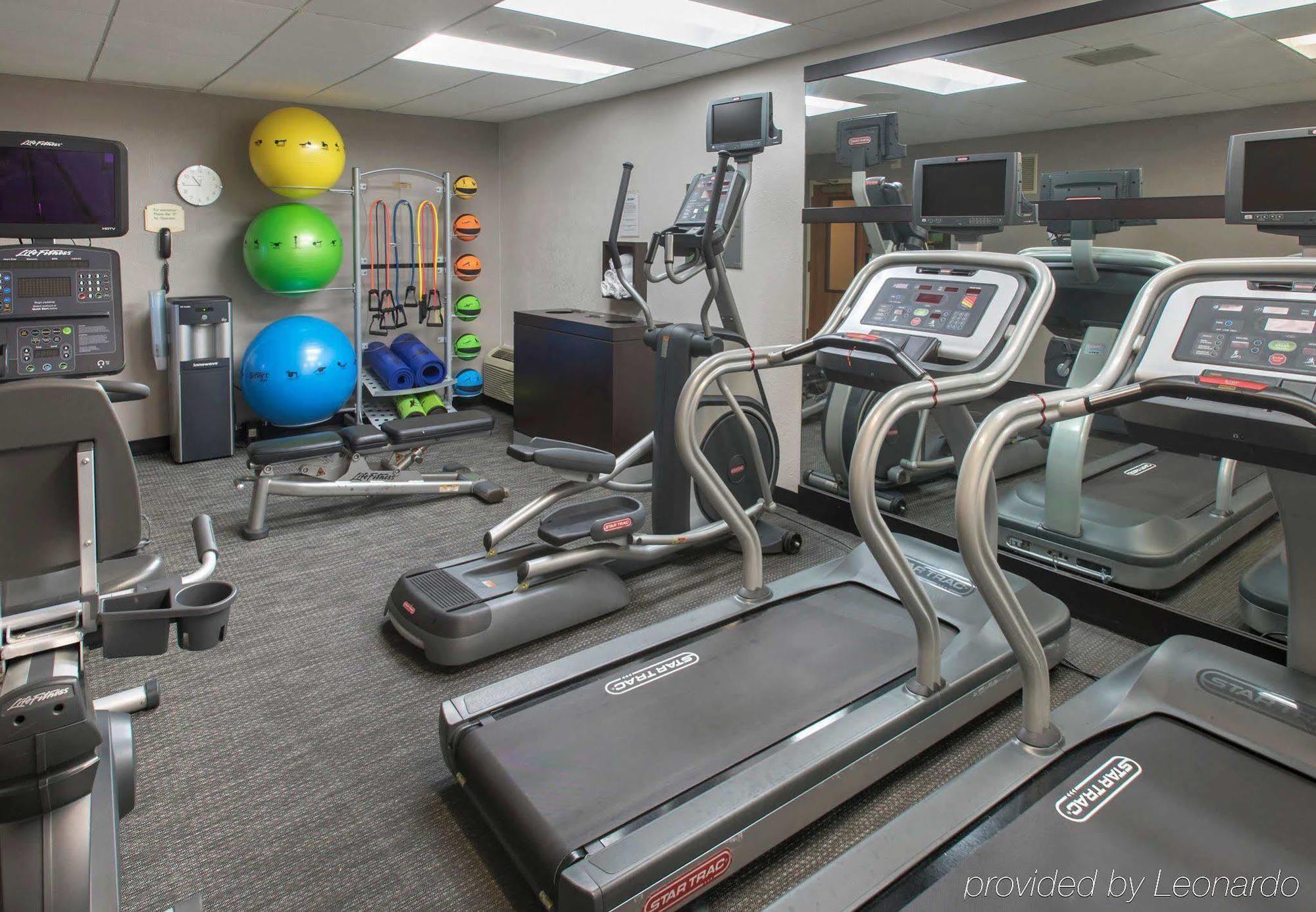 Отель Courtyard By Marriott Mt. Laurel Маунт-Лорел Экстерьер фото